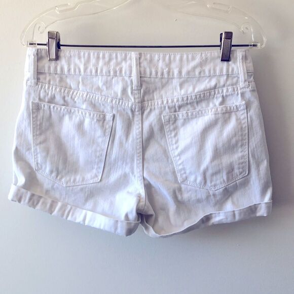 GAP Cuffed Shorts Size 4. White. GUC - Picture 2 of 6